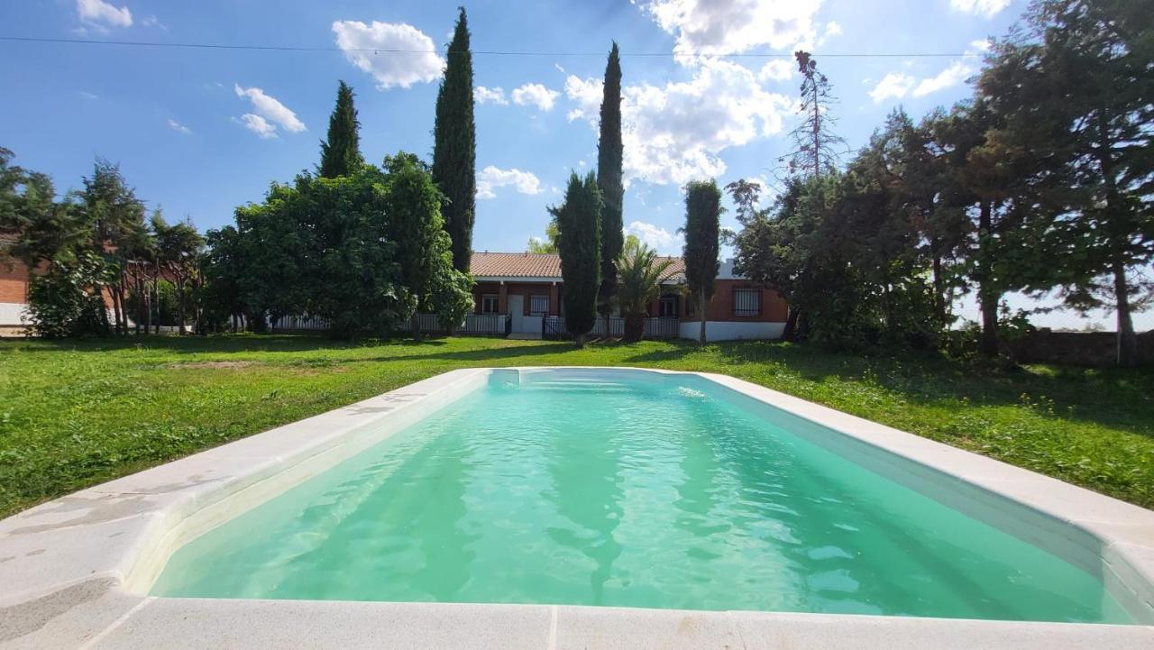 Hostal San Martín de Montalbán Exterior foto